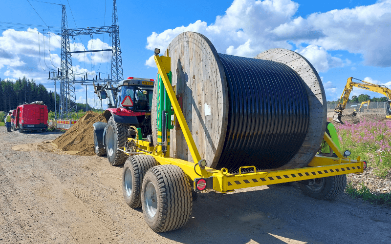 Maakaapeloinnit yrityksille ja julkiselle sektorille