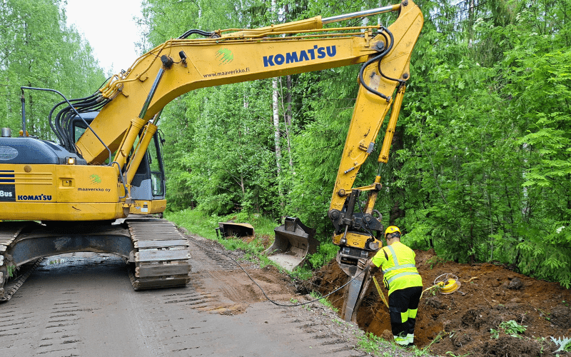 Maakaapeloinnit yrityksille ja julkiselle sektorille